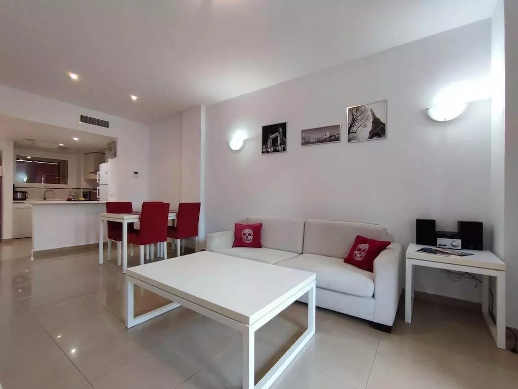 2-bedroom Apartment In Orihuela, Spain (62 M²)