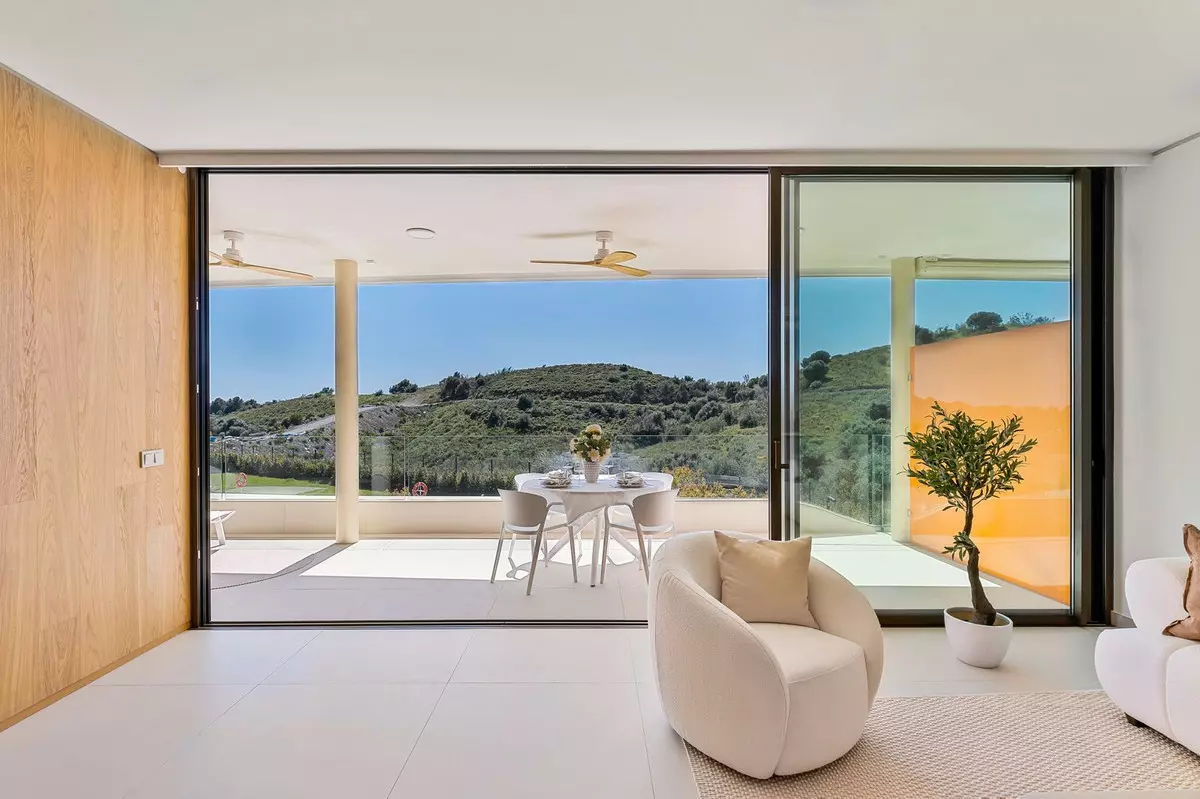 3-bedroom Apartment In Fuengirola, Spain (116 M²)