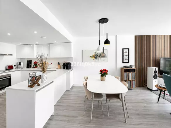 3-bedroom Apartment In Benahavis, Spain (136 M²)