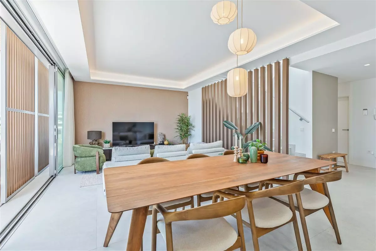 3-bedroom Apartment In Marbella, Spain (148 M²)