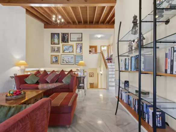 3-bedroom Villa In Benahavis, Spain (245 M²)