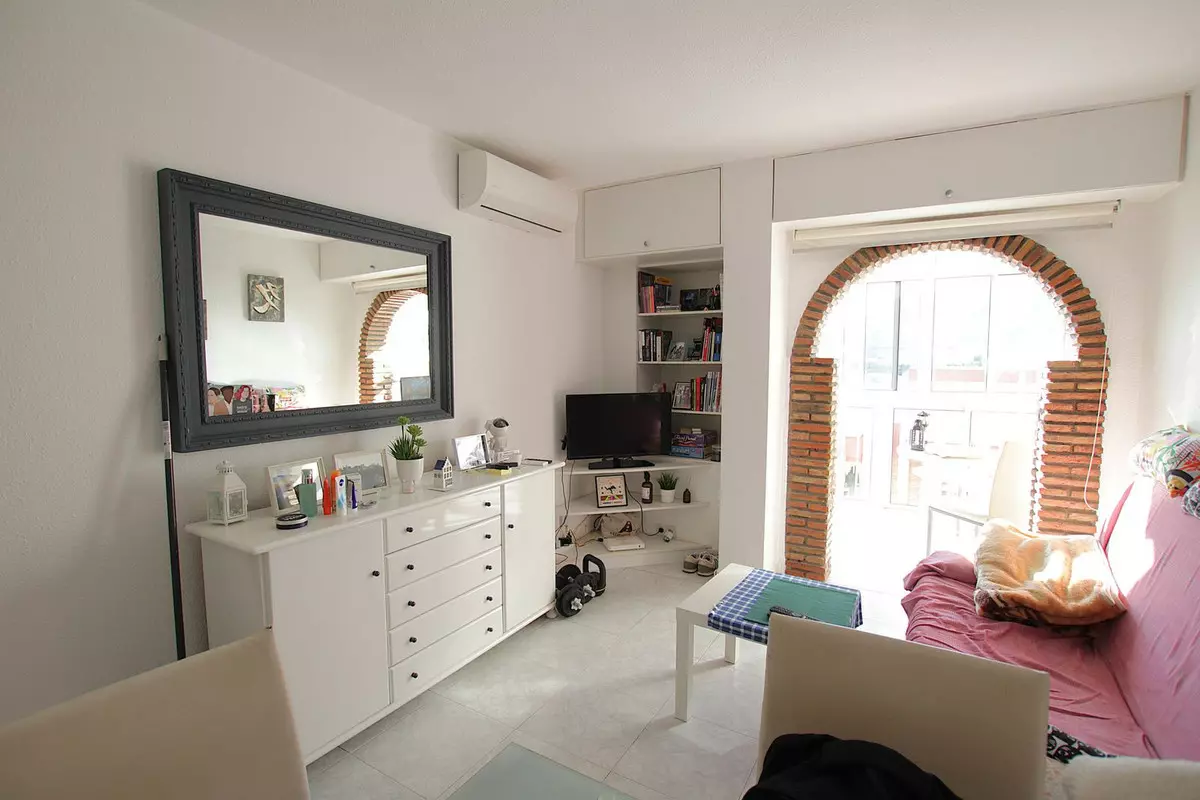 1-bedroom Apartment In Benalmádena, Spain (45 M²)