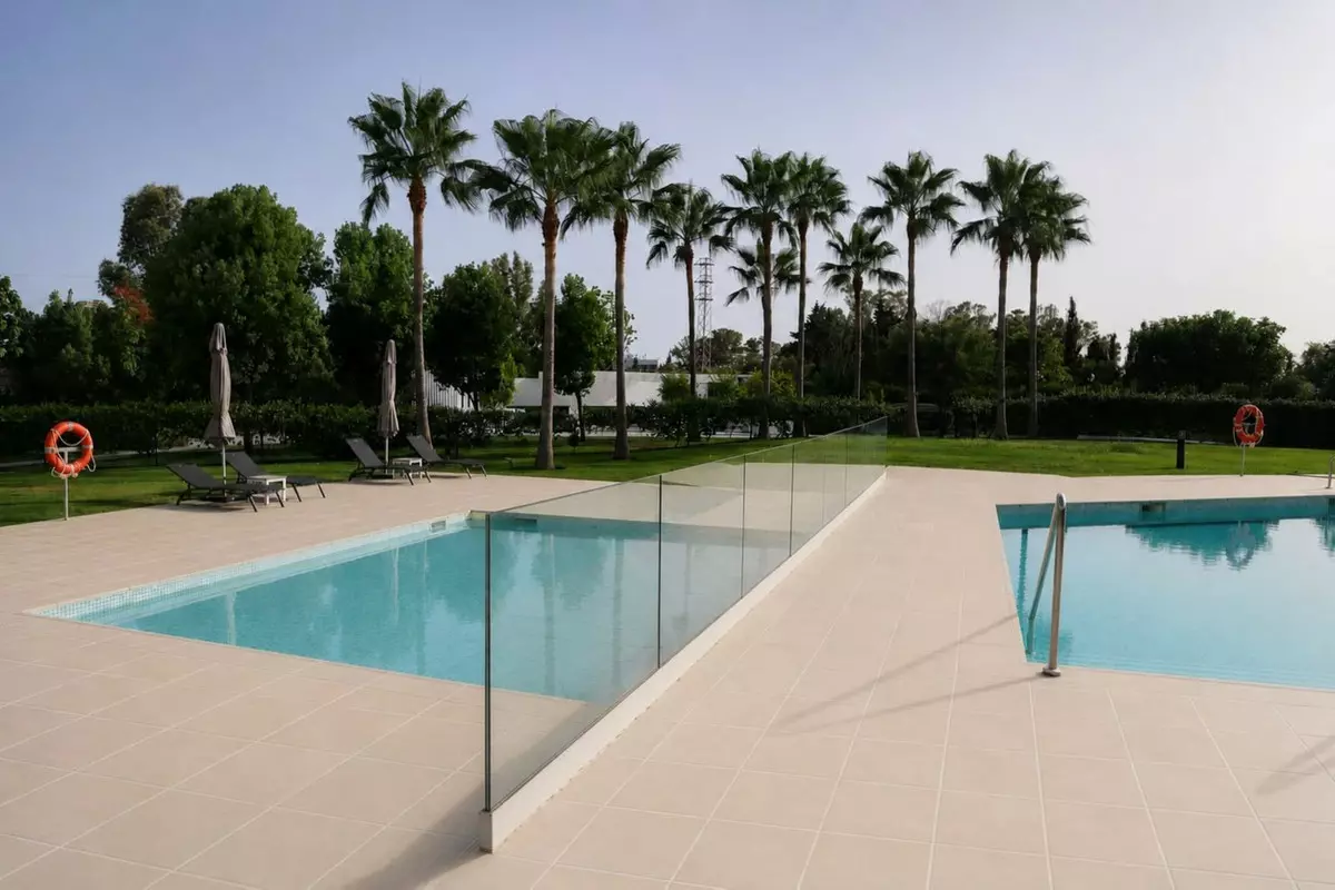 3-bedroom Apartment In Estepona, Spain (124 M²)