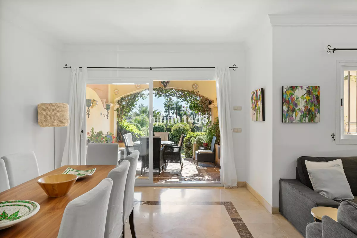 4-bedroom Town House In Marbella, Spain (280 M²)