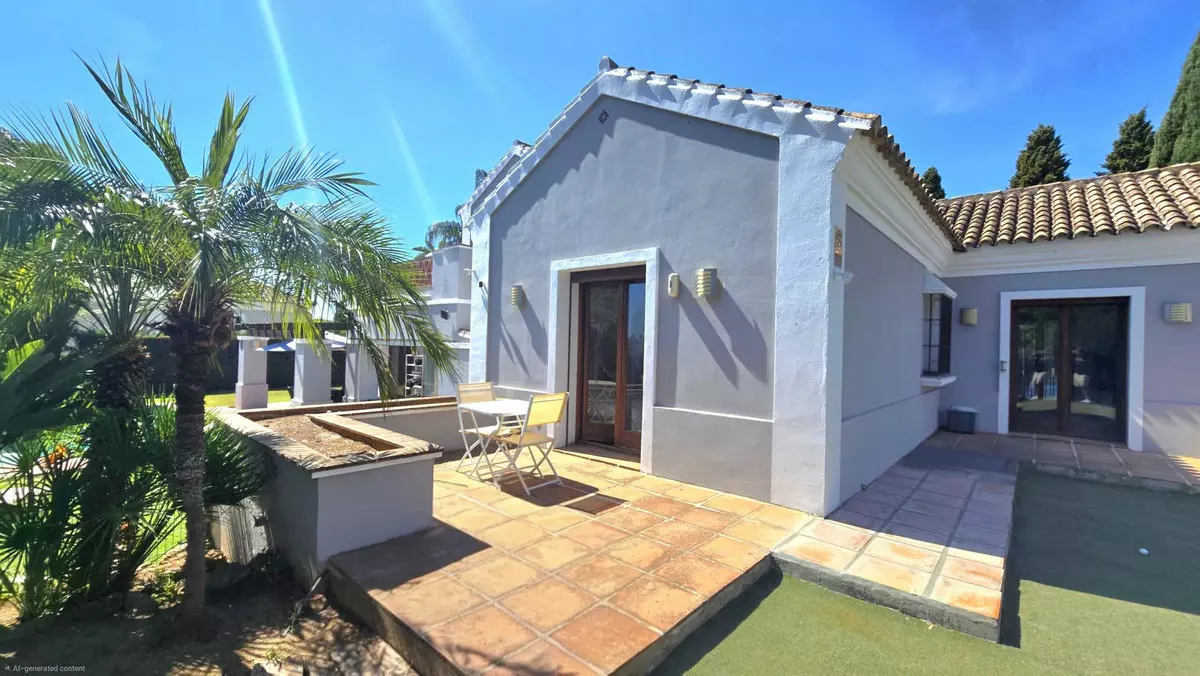 7-bedroom Villa In Mijas, Spain (290 M²)