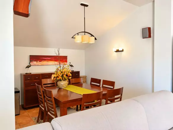 3-bedroom Apartment In Coín, Spain (274 M²)