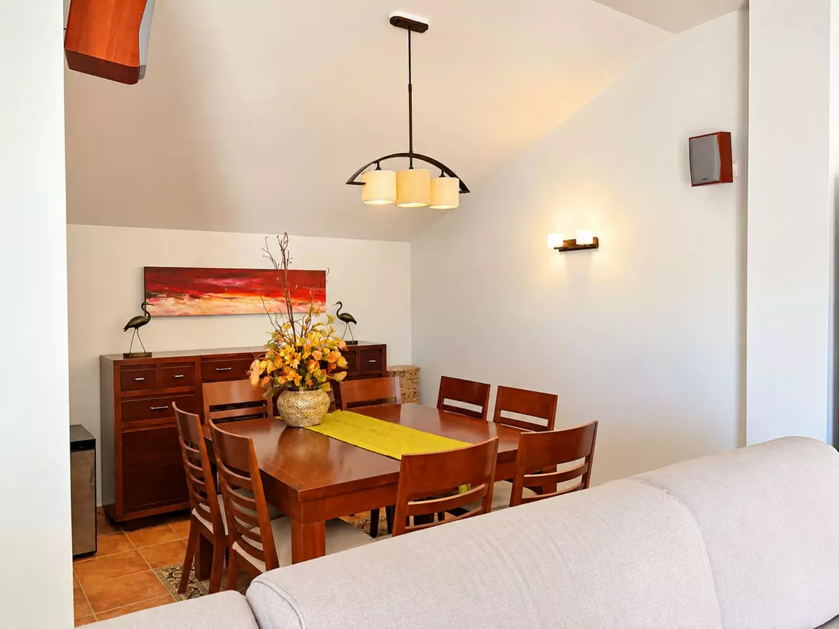 3-bedroom Apartment In Coín, Spain (274 M²)