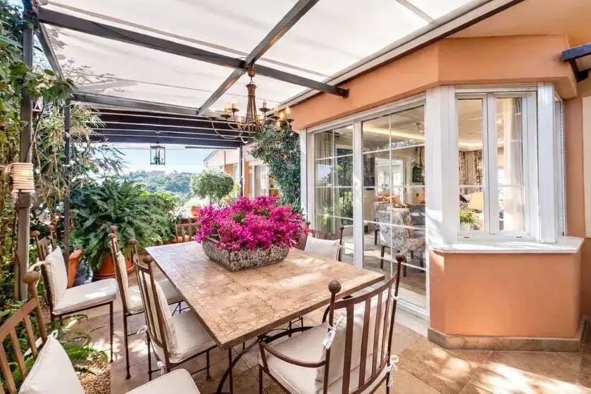 4-bedroom Villa In Málaga, Spain (400 M²)