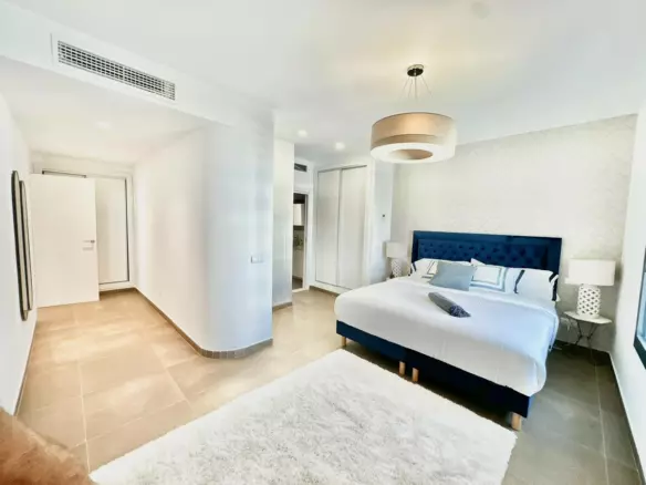 3-bedroom Apartment In Marbella, Spain (163 M²)
