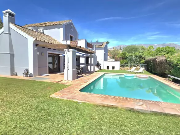 7-bedroom Villa In Mijas, Spain (290 M²)