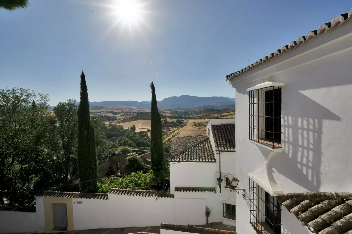 5-bedroom Villa In Ronda, Spain (395 M²)