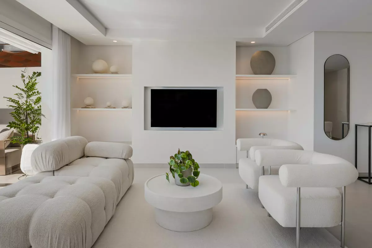 3-bedroom Apartment In Benahavis, Spain (145 M²)