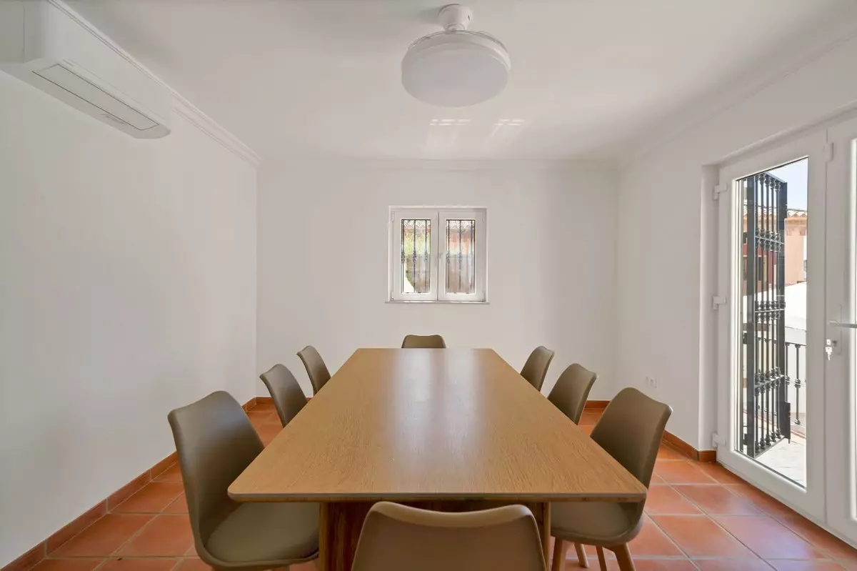 3-bedroom Villa In Estepona, Spain (251 M²)
