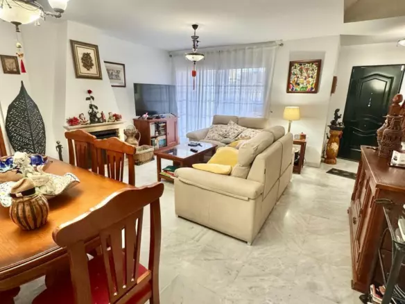 3-bedroom Town House In Torremolinos, Spain (153 M²)