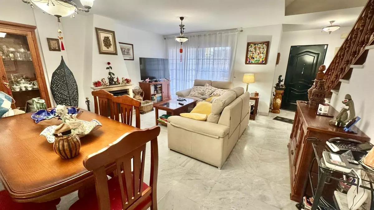 3-bedroom Town House In Torremolinos, Spain (153 M²)