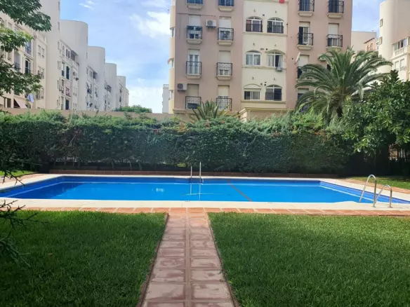 4-bedroom Apartment In Torremolinos, Spain (94 M²)