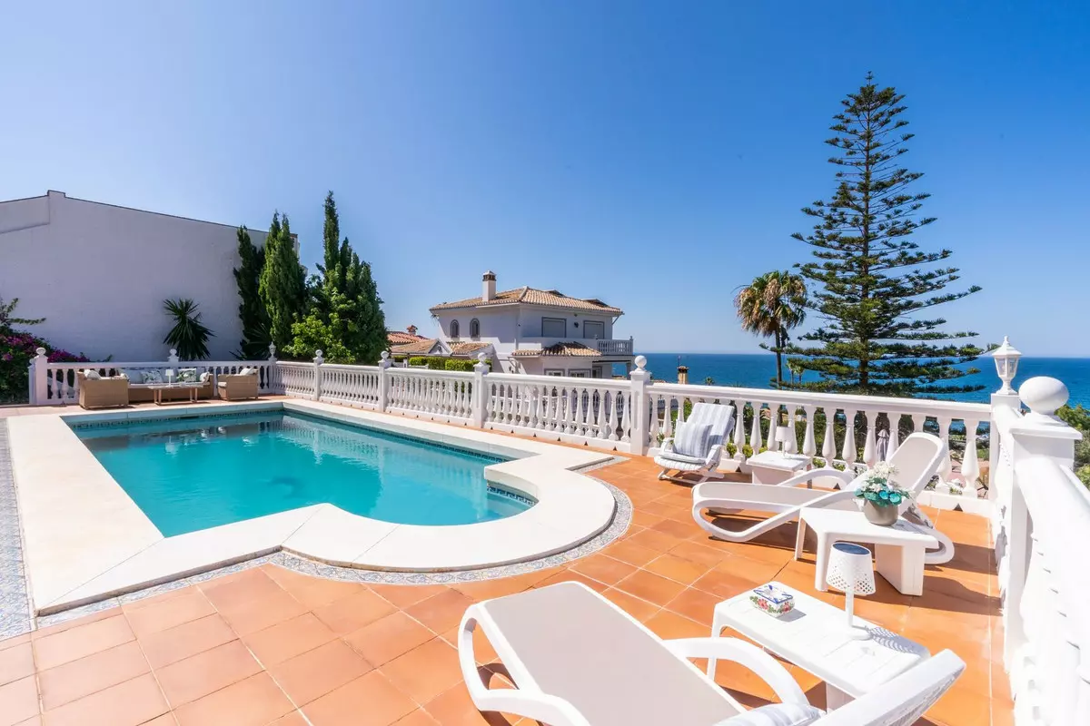 4-bedroom Villa In Mijas, Spain (413 M²)