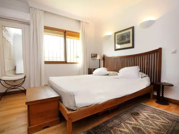 4-bedroom Villa In Estepona, Spain (177 M²)