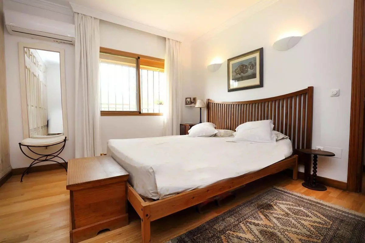 4-bedroom Villa In Estepona, Spain (177 M²)