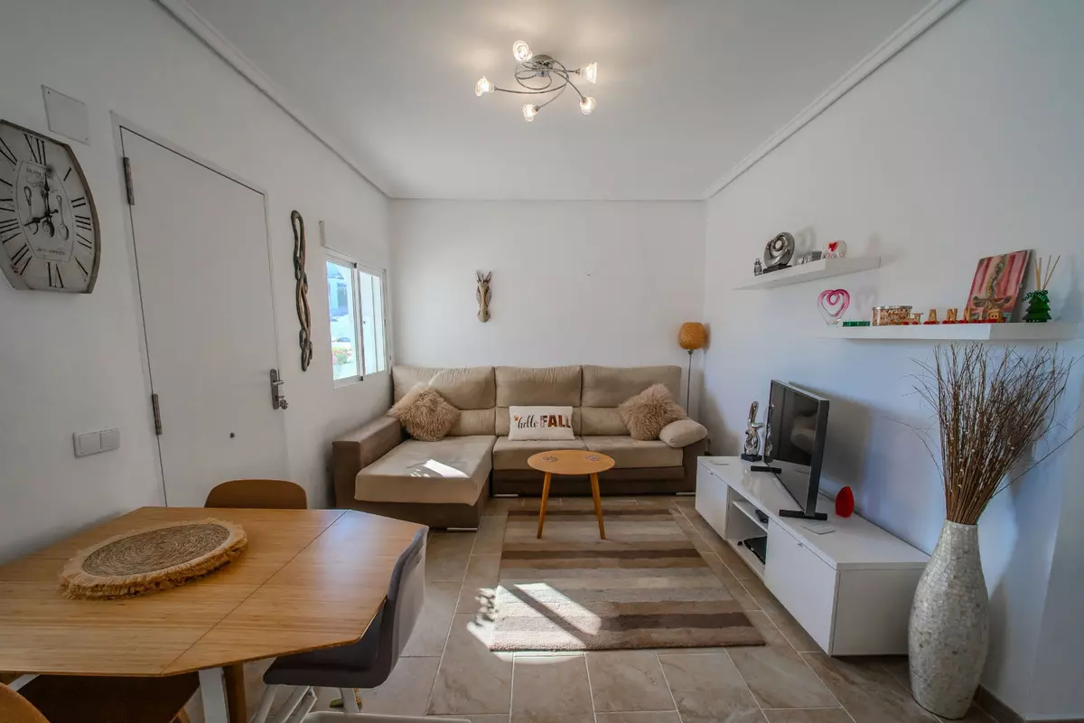 2-bedroom Villa In Rojales, Spain (82 M²)