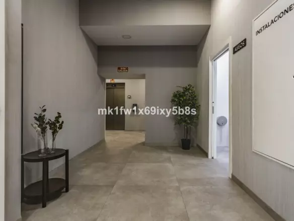 2-bedroom Apartment In Málaga, Spain (83 M²)