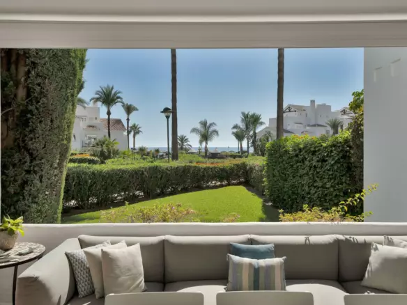3-bedroom Apartment In Marbella, Spain (212 M²)