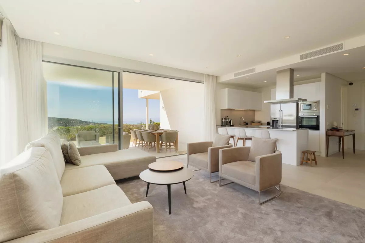 4-bedroom Apartment In Benahavis, Spain (238 M²)