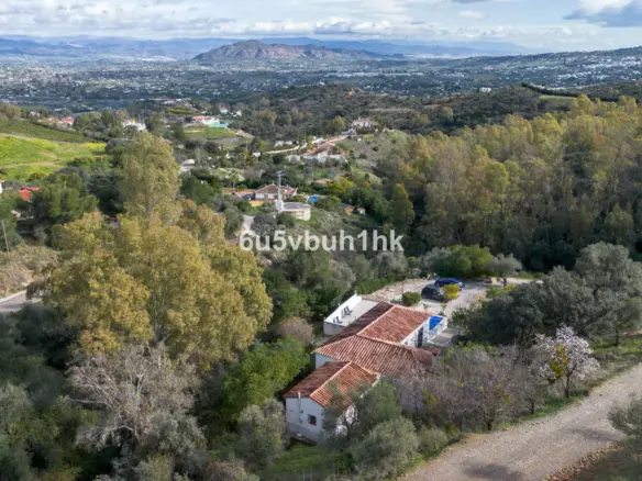3-bedroom Country House In Alhaurín El Grande, Spain (223 M²)