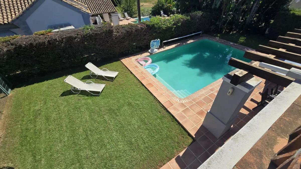 7-bedroom Villa In Mijas, Spain (290 M²)