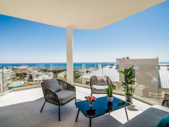 3-bedroom Apartment In Fuengirola, Spain (119 M²)
