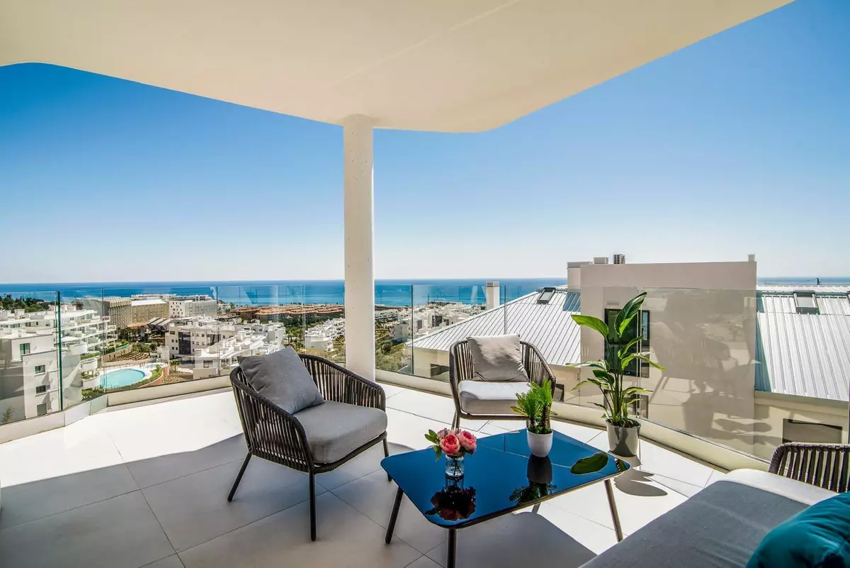 3-bedroom Apartment In Fuengirola, Spain (119 M²)