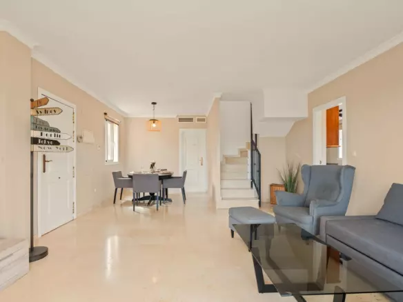 2-bedroom Apartment In Marbella, Spain (158 M²)