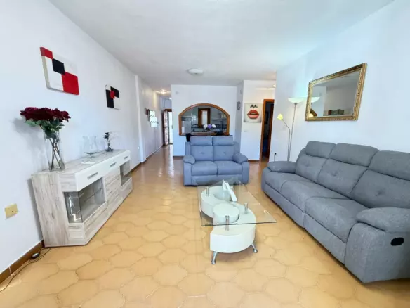 2-bedroom Apartment In Orihuela, Spain (65 M²)
