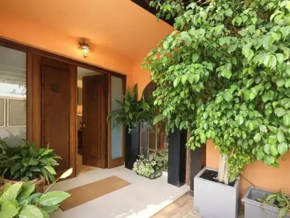 4-bedroom Villa In Málaga, Spain (400 M²)