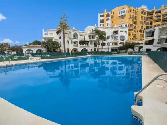 2-bedroom Apartment In Marbella, Spain (100 M²)