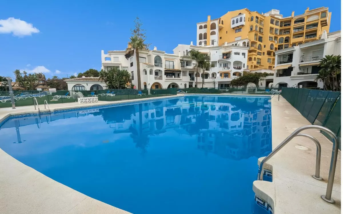 2-bedroom Apartment In Marbella, Spain (100 M²)