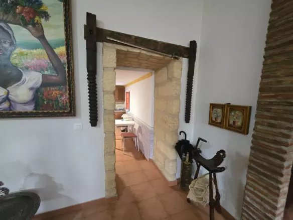 5-bedroom Country House In Cártama, Spain (253 M²)