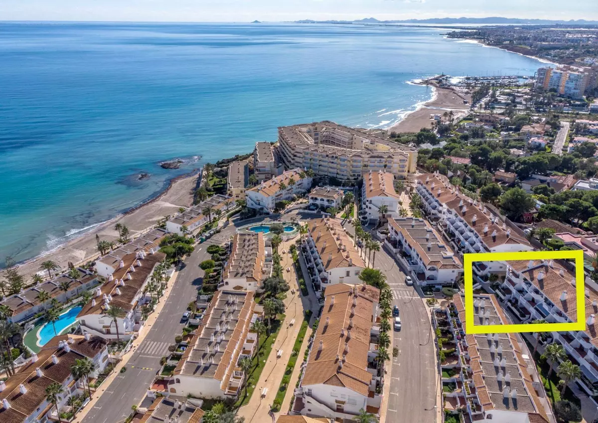 3-bedroom Town House In Orihuela, Spain (99 M²)