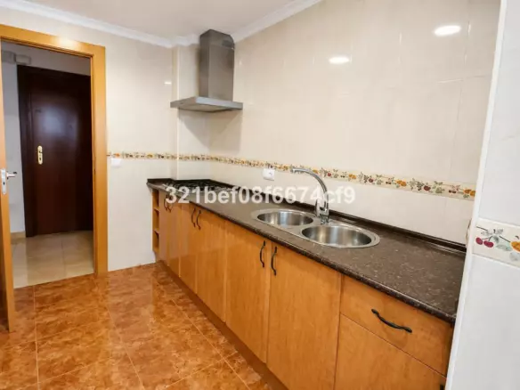 3-bedroom Apartment In Málaga, Spain (100 M²)