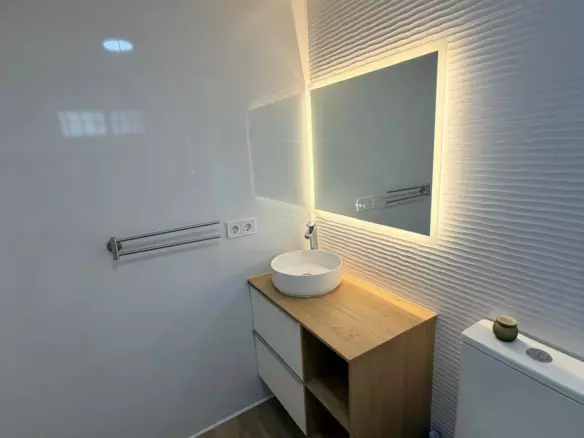 2-bedroom Apartment In Benalmádena, Spain (72 M²)