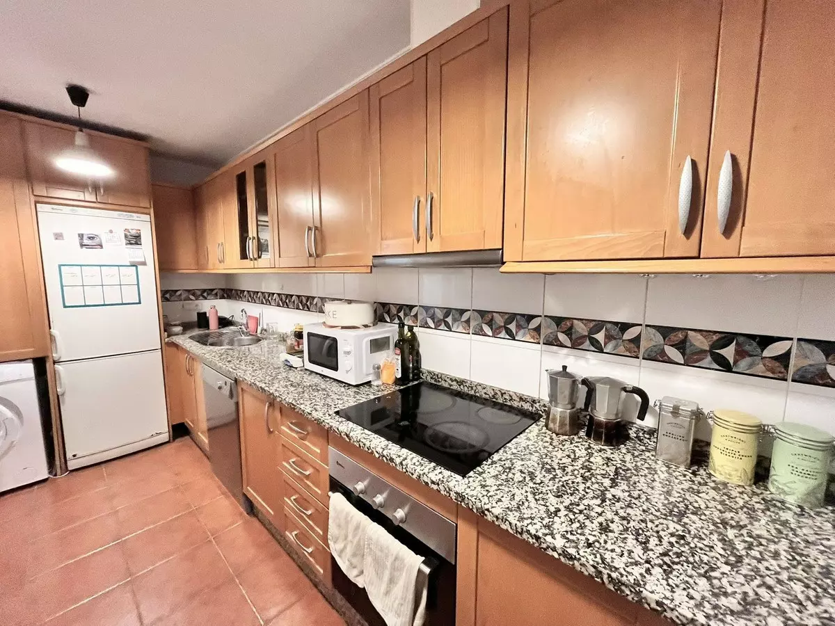 2-bedroom Apartment In Marbella, Spain (84 M²)