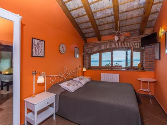 3-bedroom Detached House In Poljane, Croatia (223 M²)