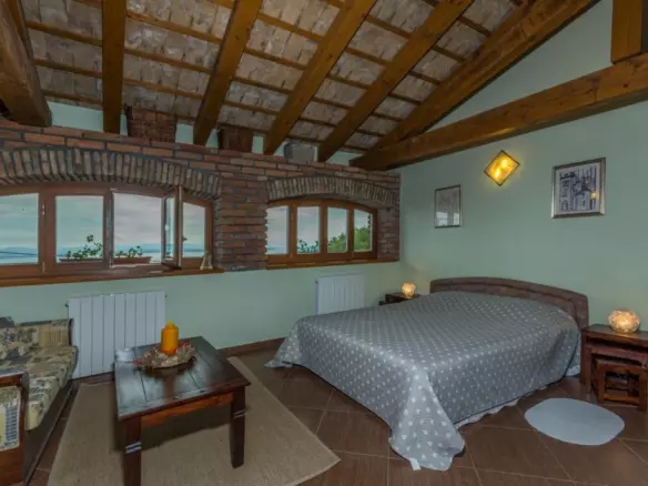 3-bedroom Detached House In Poljane, Croatia (223 M²)