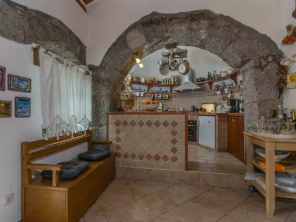 3-bedroom Detached House In Poljane, Croatia (223 M²)