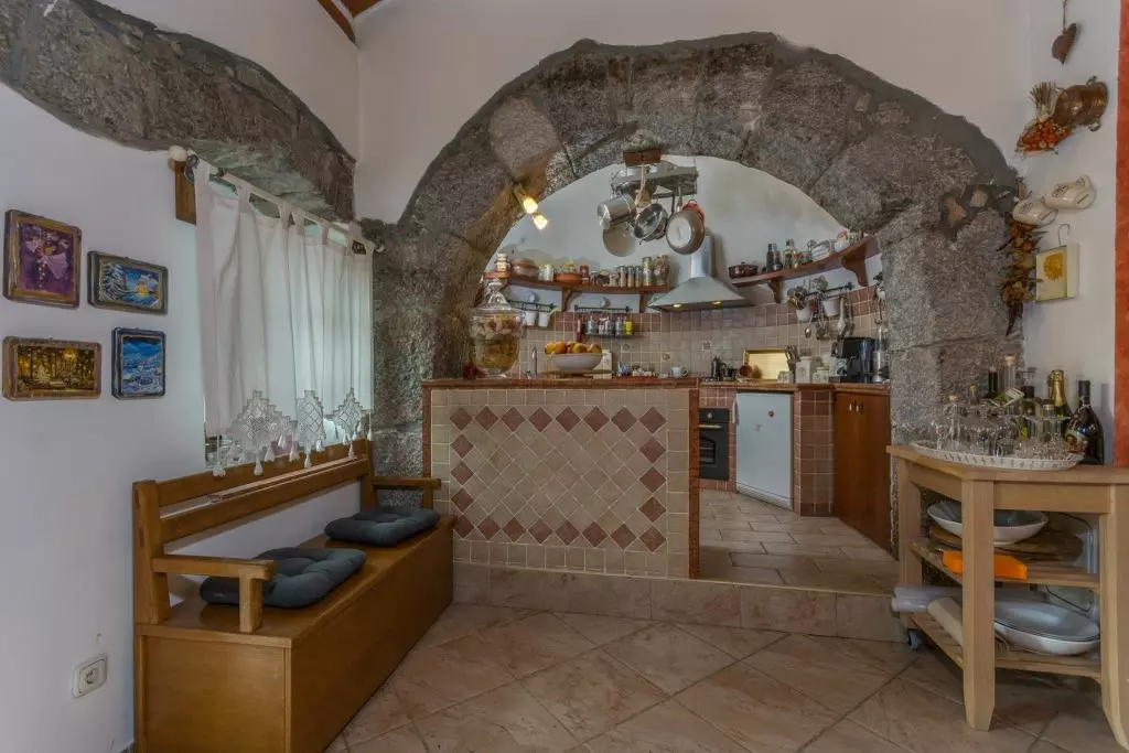 3-bedroom Detached House In Poljane, Croatia (223 M²)