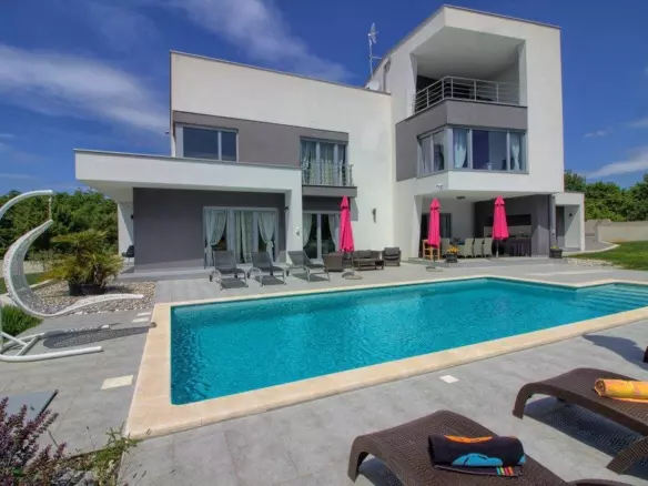 4-bedroom Villa In Krnica, Croatia (240 M²)