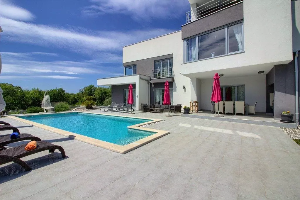 4-bedroom Villa In Krnica, Croatia (240 M²)