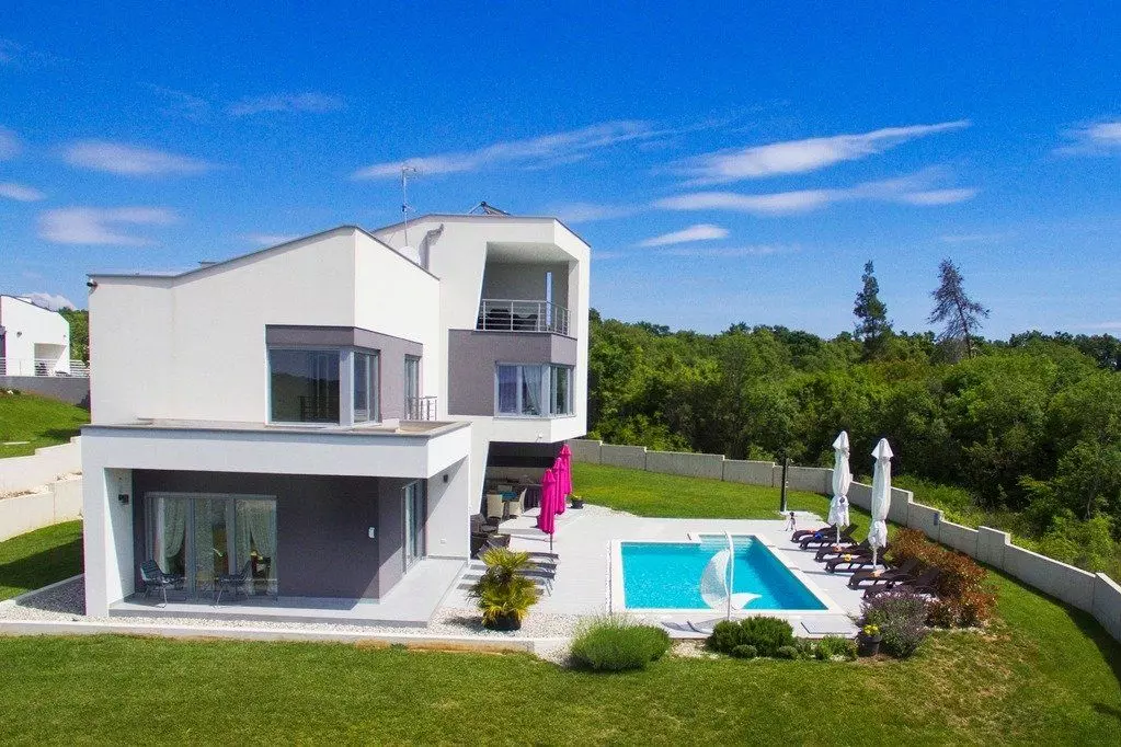 4-bedroom Villa In Krnica, Croatia (240 M²)