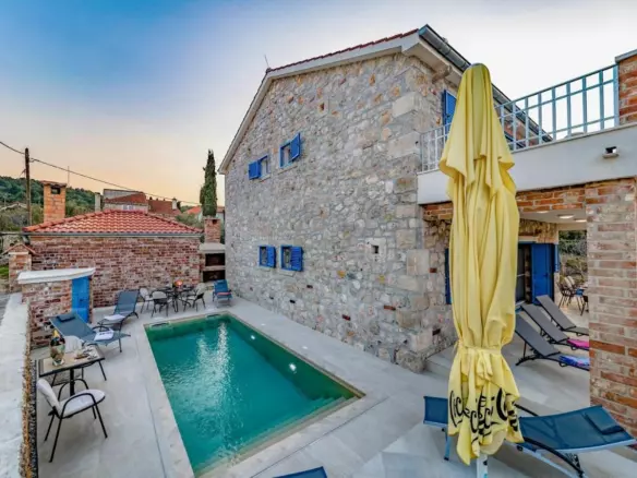5-bedroom Villa In Ždrelac, Croatia (300 M²)