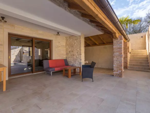 3-bedroom Villa In Dobrinj, Croatia (197 M²)